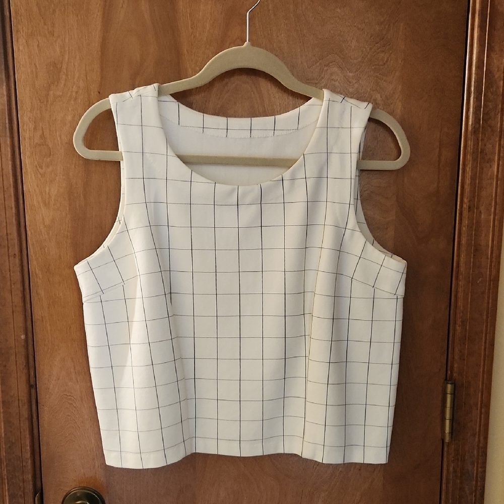 White Grid Pattern Sleeveless Top
